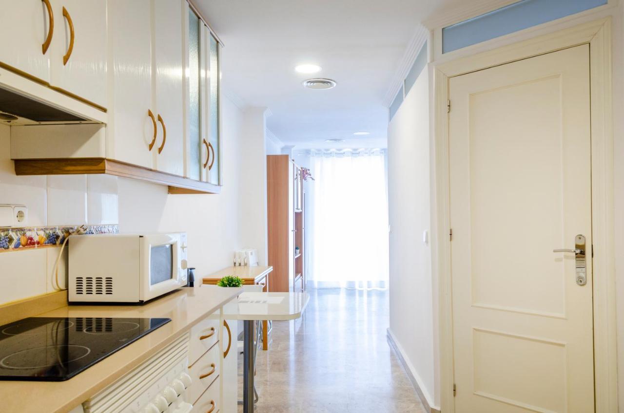 Apartamentos Turisticos Alba Cartagena Bagian luar foto