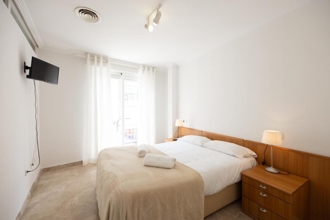 Apartamentos Turisticos Alba Cartagena Bagian luar foto