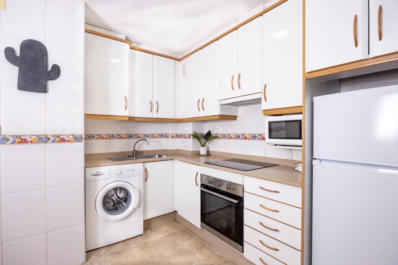 Apartamentos Turisticos Alba Cartagena Bagian luar foto
